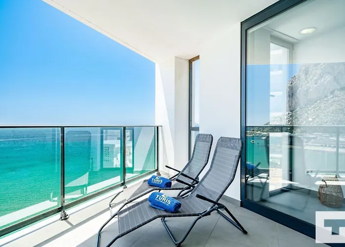 Bernia Al Mar 8b - Grupo Turis